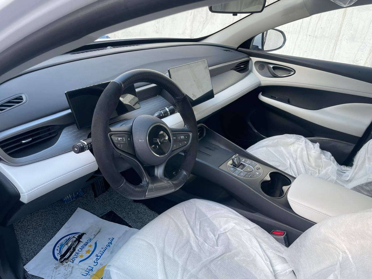 BYD SEL 05  2025
بی وای دی سیڵ سفڕ پێنج 2025
1000ڕۆیشتوە ،،سبوغ تەنک
15 ڕۆژه ڕەقەمی شکاوە دوو مانگ و نیوی ماوە
تەنها یەک قۆپی زۆر بچوکی هەیە 
نرخی 111$ مەجالی کەم 
***********
