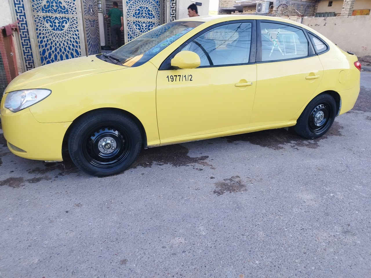 انتره فانتي موديل 2011 سيارة كارتون وجاهزة للخير كير مكينه حداديه تبريد شاشه متؤئم بغداد طبق الاصل ويه رقم الشاصي 
مكاني ميسان
السعر 45
***********
