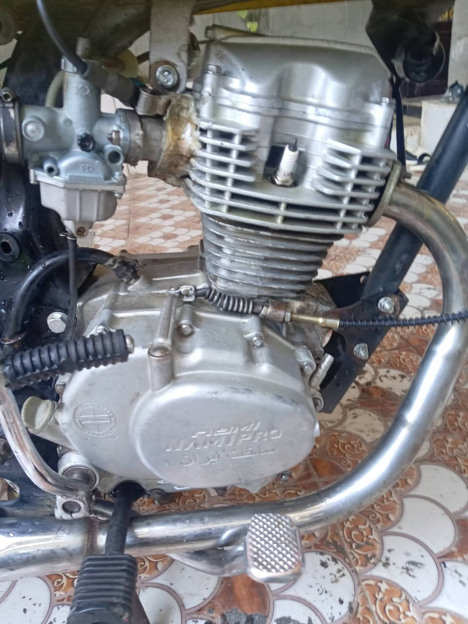 اربعه كير اوراق مديل 20 للبيع 500 وبيهه مجال قليل الشراي يجي خاص او اتصال *********** مكاني ديوانيه عفك
