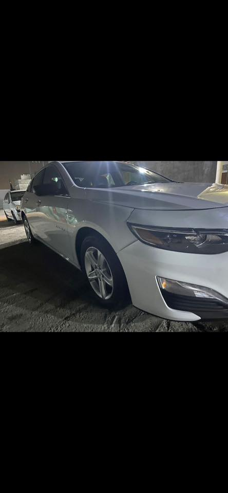 سلام عليكم ماليبو للبيع موديل 23سياره تخبل محتاج ورد ابيع وذا مراوس وبسياره شويه موديل قديم عادي 
السياره كامله ع اخر حبايه نقص مابيه ابد وشرط الفحص 
سعر البيع 110وبيه مجال لشراي لتواصل ع هاذه رقم مامتواجد ع نت هواي 

الرقم ‭0771 673 9065‬
