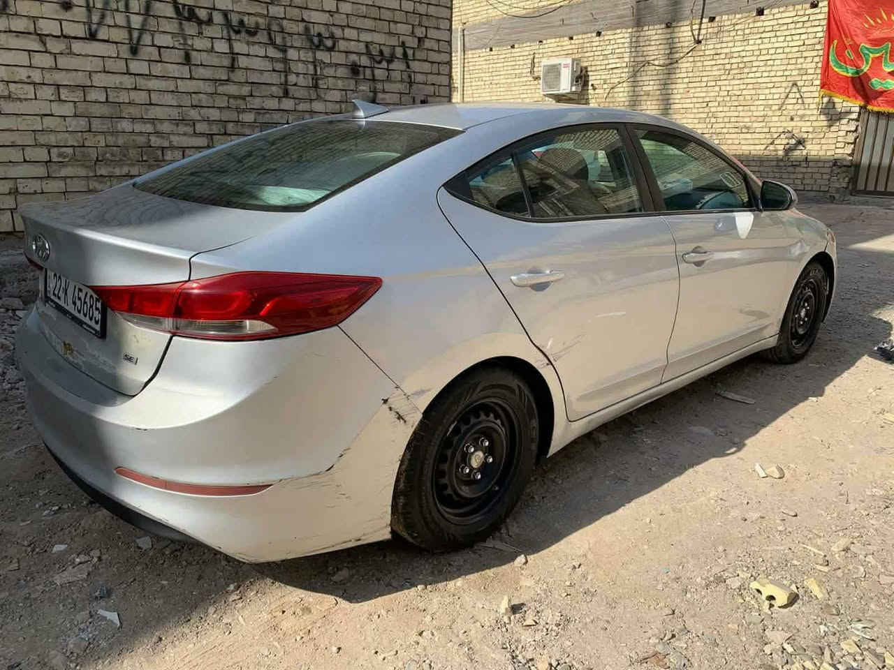 السلام عليكم النترا ١٧ امريكي بدون ايرباك للبيع بدون اي تبديل ليبل واحد السياره جاهزه اربيل بأسمي مكانها الشعب ماشيه ١٥٣ميل السياره جاهزه وين متريد شغل واطلع صار بيها حالوب بسيط جدا موضح بالسونار بالعراق السياره نص فول شاشه كامره تحكمات السعر ١١٠ وبيها مجال بسيط *********** ورجاءا المتعجبه ليكسر بحلال العالم السياره تقريبا كلين حتى دعاميات بلاديه
