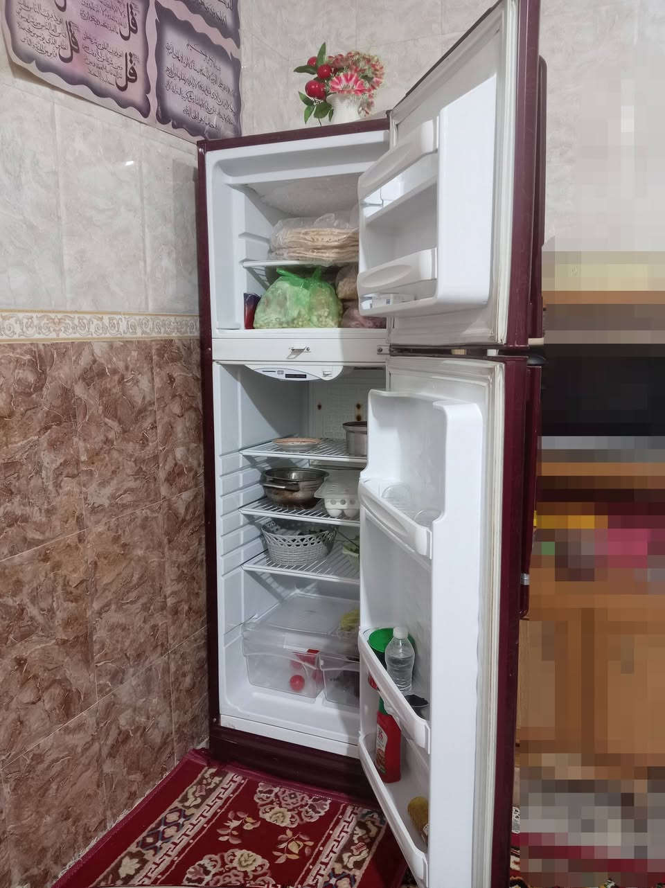 السلام عليكم
متاح ثلاجة كونكورد كما موضح بالصور
ثلاجة نظيفة جداً و مابيها أي عطل ولا واصلة مصلح
حجم 18 قدم سعة 490 لتر 
السعر 300 ألف وبيها مجال للشراي 
للإستفسار الإتصال على الرقم ***********
أو التواصل معي على الخاص 
المكان:- الأنبار_قضاء عــٰنه 📍♦
