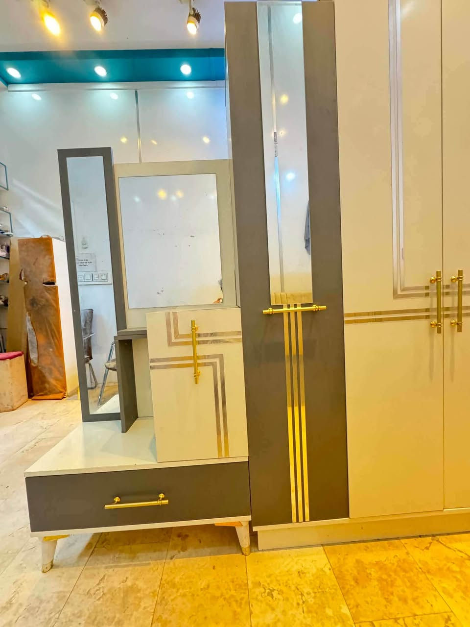 5قطع سعر 450


**إذا كنت صاحب هذا الإعلان وتريد حذفه لأي سبب، رجاءا أرسل رسالة إلى الدعم الفني**