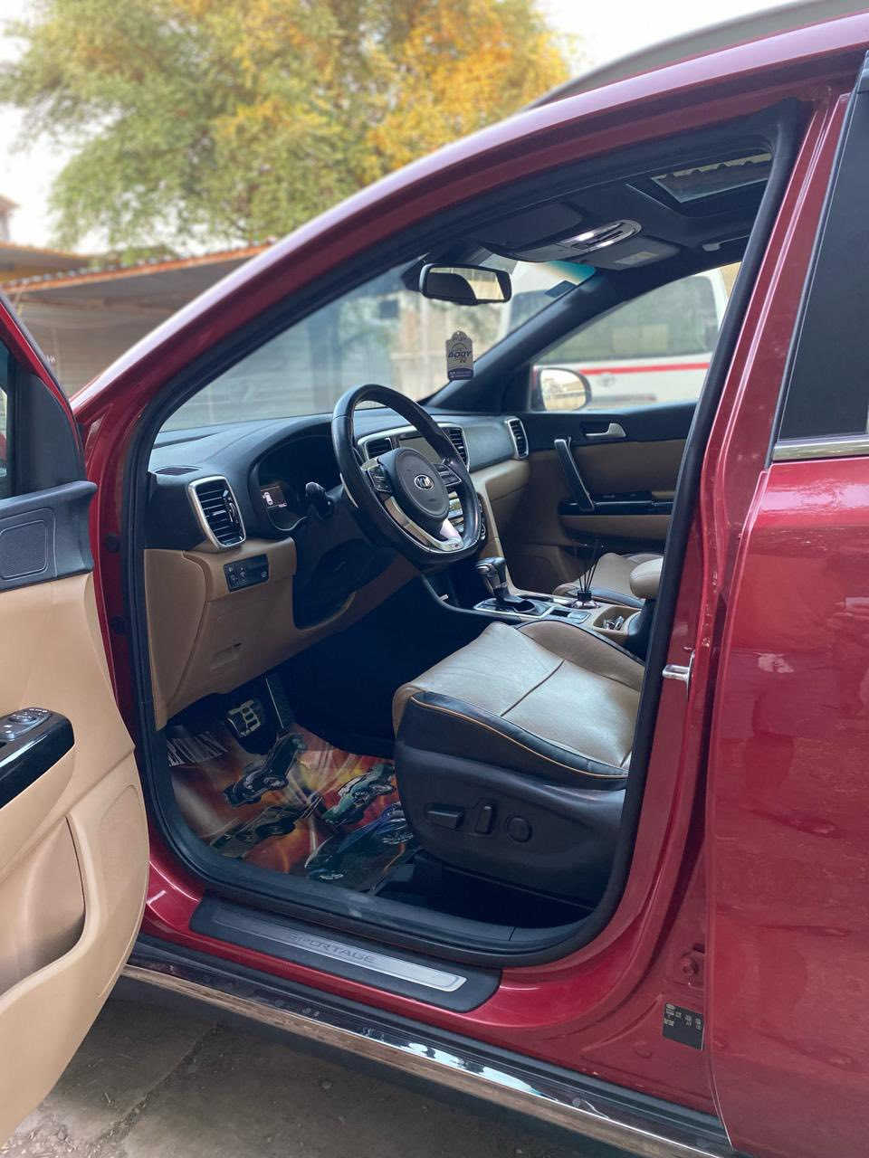 سبورتج
للبيع
خليجي
موديل 2020
فول مواصفات جيتي لاين
ماشية 70 الف
سيارة جديدة معنة الكلمة
محرك كير على وضع شريكة
مكفولة كفالة عامة من زلغ
بعد ميحتاج اذكر مواصفات 
جيتي لاين اعلى مواصفات بل سبورتج
رقم بغداد بسمي 
مكاني بغداد الكرخ
للبيع فقط 
السعر 213 ورقة وبيها مجال
للستفسار ***********
