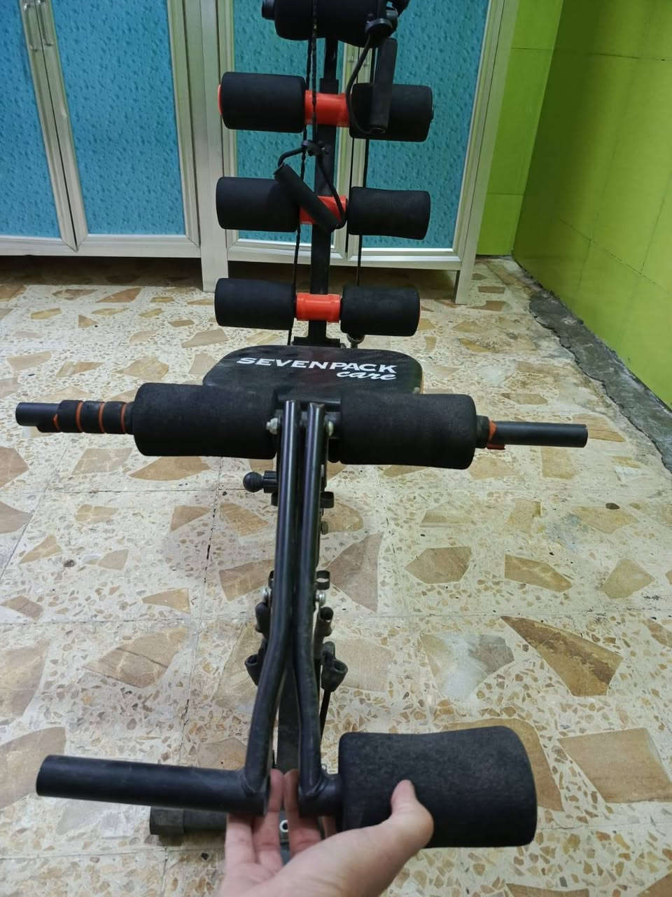 جهاز رياضي للبيع
خمس لعبات استخدام قليل
السعر 150 الف


**إذا كنت صاحب هذا الإعلان وتريد حذفه لأي سبب، رجاءا أرسل رسالة إلى الدعم الفني**