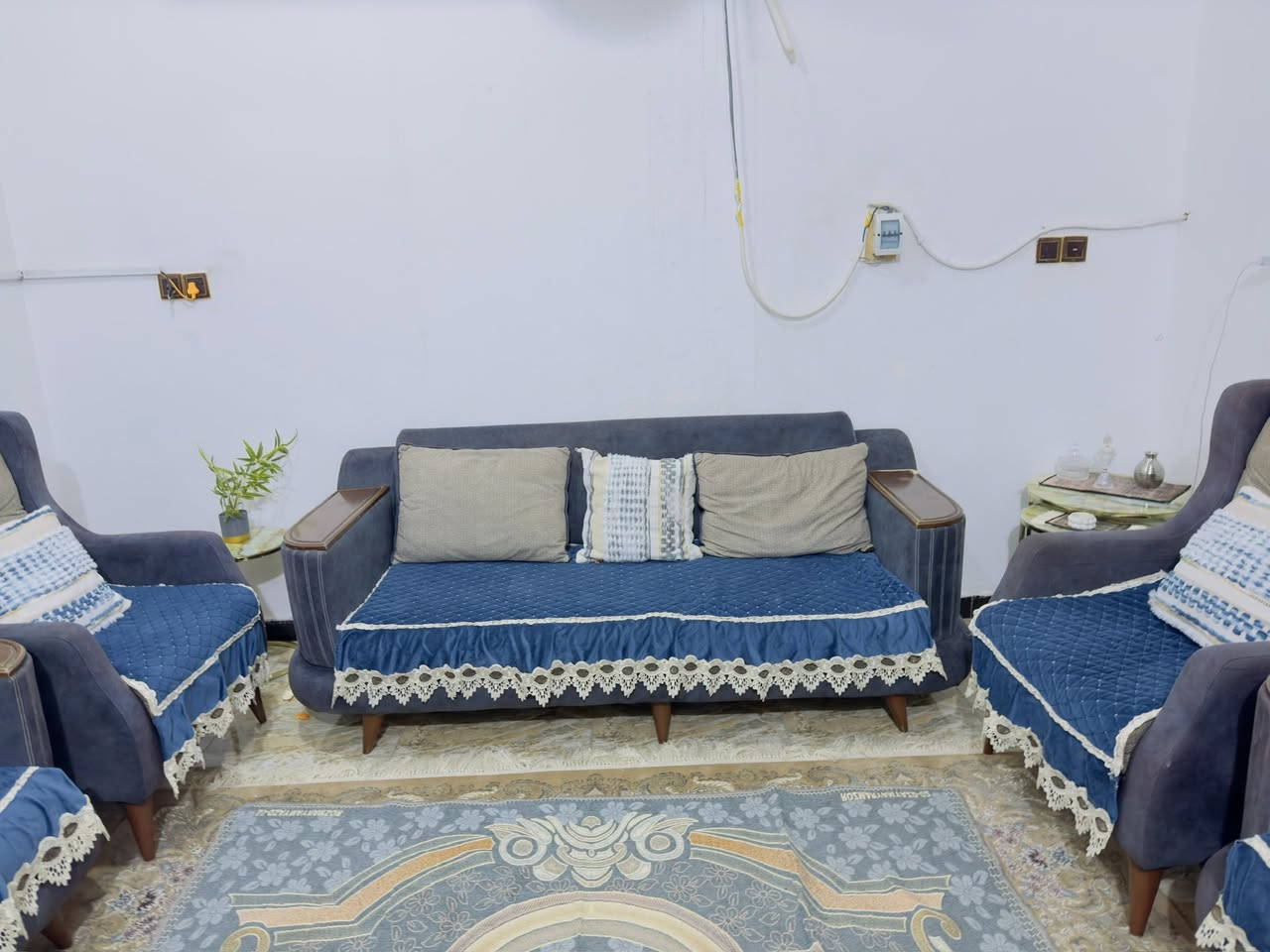 صاله كامله للبيع تخم  بردات مع زوليه كاشان كله جديد السعر ٧٥٠ وبي مجال قليل


**إذا كنت صاحب هذا الإعلان وتريد حذفه لأي سبب، رجاءا أرسل رسالة إلى الدعم الفني**