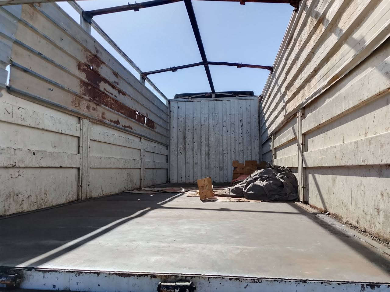 بدي البيع بريص ٤٥٠.    بدي جاهز وجديد  مكاني بغداد سياحي ***********
