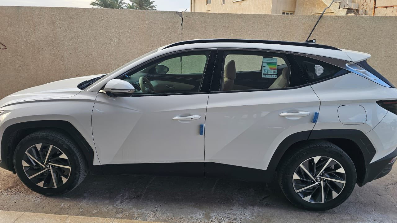 السلام عليكم 
توسان 2024خليجي
ماشيه 68KM
سياره فول عدا الفتحه 
سونار مرفق بالمنشور 
مكلف بالنشر 
للاستفسار اتصل وعرف باقي تفاصيلها
هـ ***********
