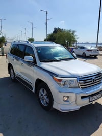 لاندكروزر جكساره 2012 فطيم  GXR /V6/4000 السياره كفاله عامه من الدعامي...