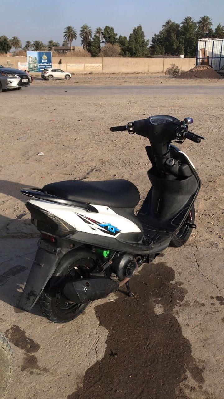 السلام عليكم ماكس بلاد الدراجه خرسه تخبل شلعه ومعدل الدراجه فول انطيك بيها مكينه تخبل مامفتوح بيها برغي سلف هندر مكاني بابل السعر ٥٥٠ وبيها مجال للعزاز ***********
