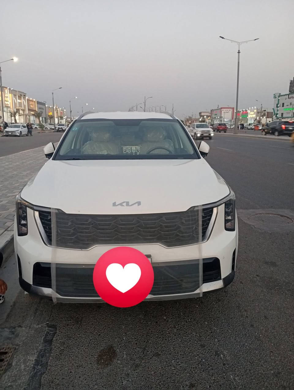 سياره نوع سورنتو مديل 2024
ماشيه 21الف فقط
اخت الزيرو
مكينه 6 استندر
سياره حره بأسمي 
مداوره ثاني يوم 
السعر 275
المكان البصره
***********
