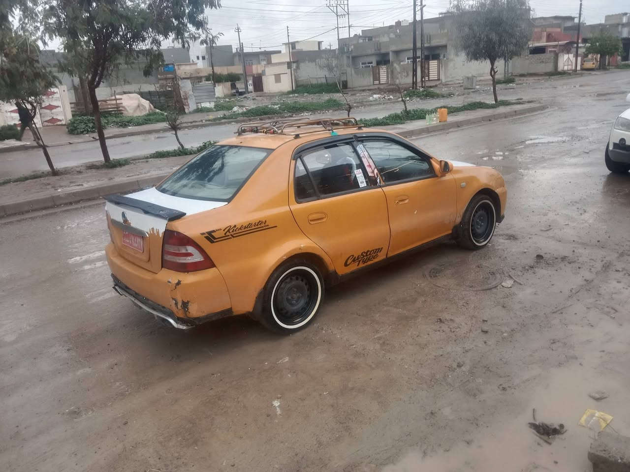 السلام عليكم ورحمه الله وبركاته سياره سيكي موديل 2012 كير توماتيك سياره جاهزه رقم احمر هيئه 300 الف غرامات صفر كابون بتنظيم الوكاله باسمي من الشرعي الشرعي موصل حي الكرامه بيع او مراوس السعر 30 وبيه مجال رقم الهاتف 
***********كوارك ***********اسيا بي وتساب مكني موصل
