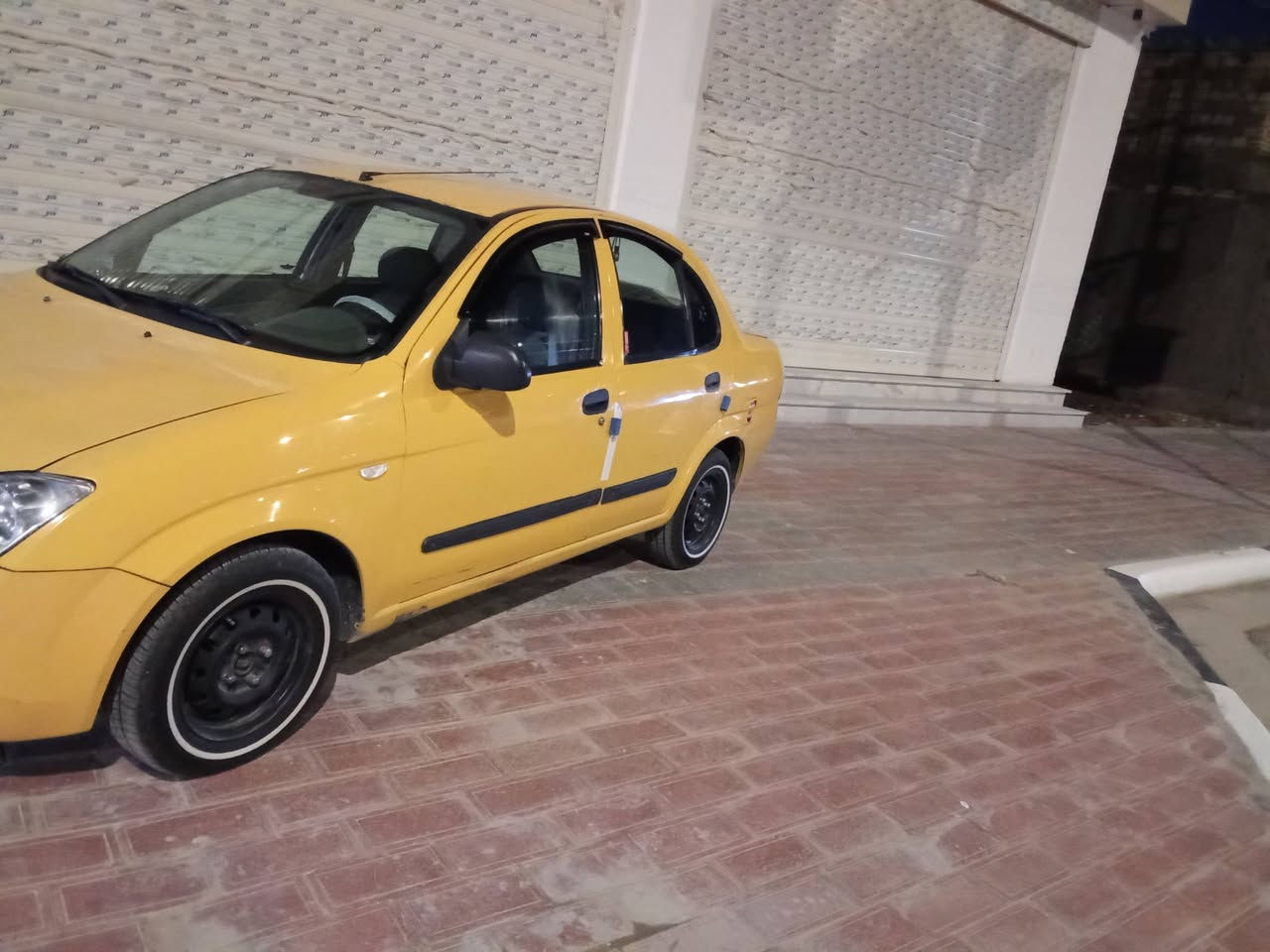 السلام عليكم طيبه لبيع مديل 16كفاله عامه قطره صبغ مابيه بيه خيط بخار السياره حداديه جديده تخم تاير جديد السياره بيه منضومة غاز  بسمي مداور ثاني يوم 38وبيه مجال مكاني كربلاء حي الطارات رقمي ***********
