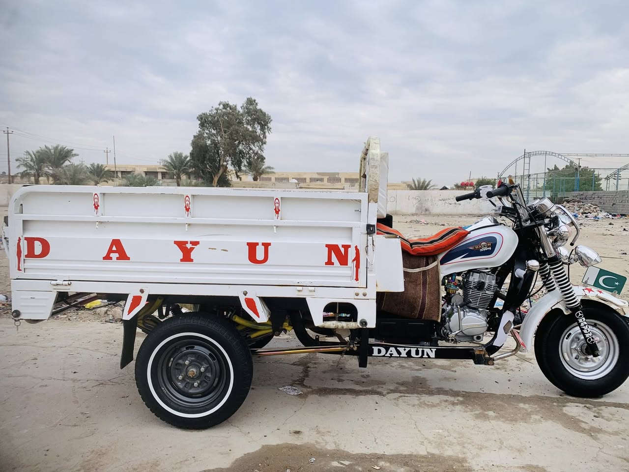 السلام عليكم ستوته للبيع دايون مديل ٢٠١٠ تعمير كلا نهايه ٢٥ بدي بلاد بدون كص ولحيم شاصي بلاد مداور وكيل وكيلها عماد مكينه ٥ تبديله دهن ستوته بوجهك للترقيم كامله من كلشي اكسن بلاد ١٠ كامات من كلشي شراي خاص مو شراي لا تكسر حلال عالم 
***********
