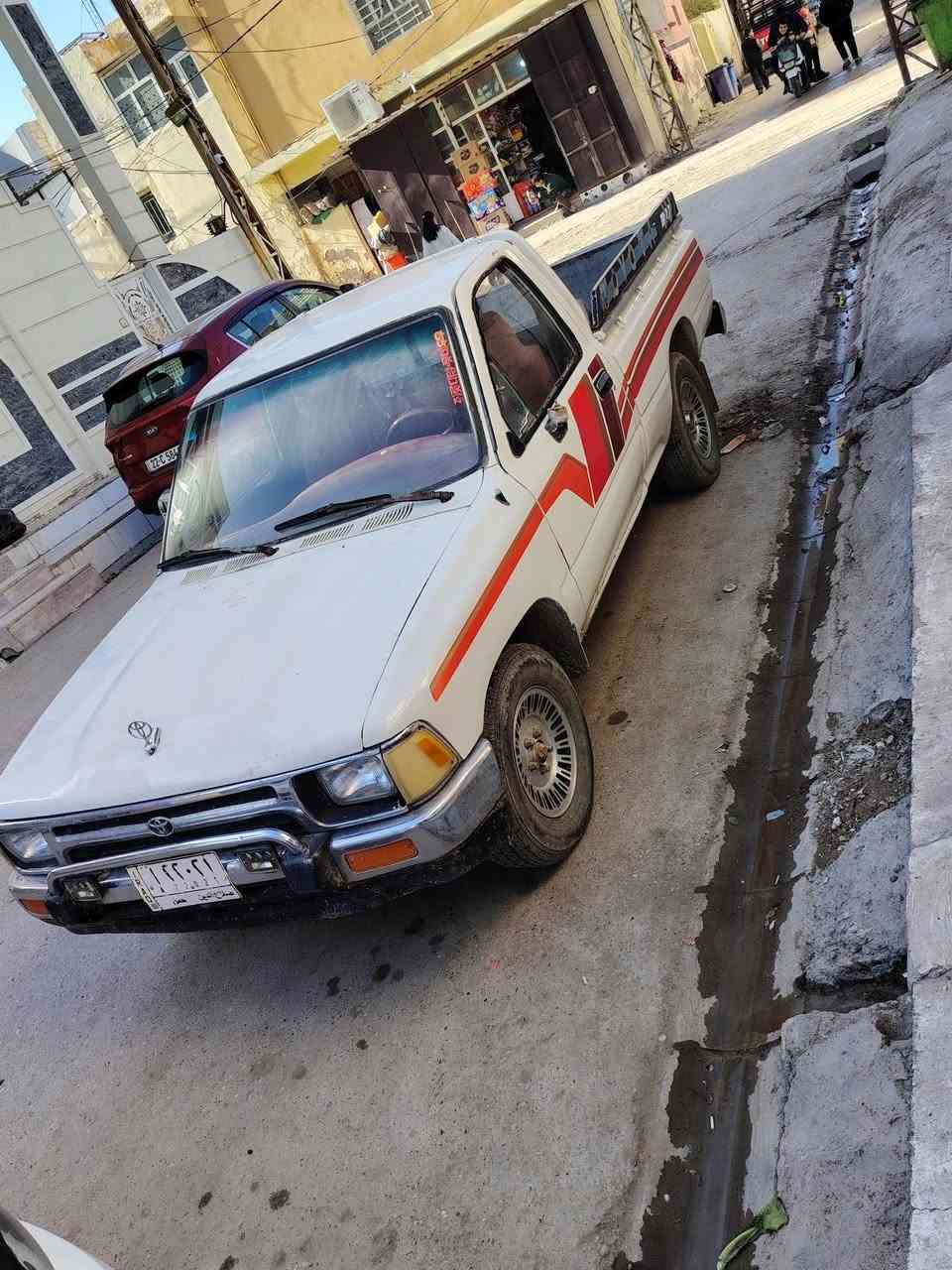 بيكم تيوته   موديل 1991رقم صلاح الدين كير محرك اكسل كله بل شرط سنويه ال 28 مكان سياره ديالى بعكوبه
*********** خابر ودلل
