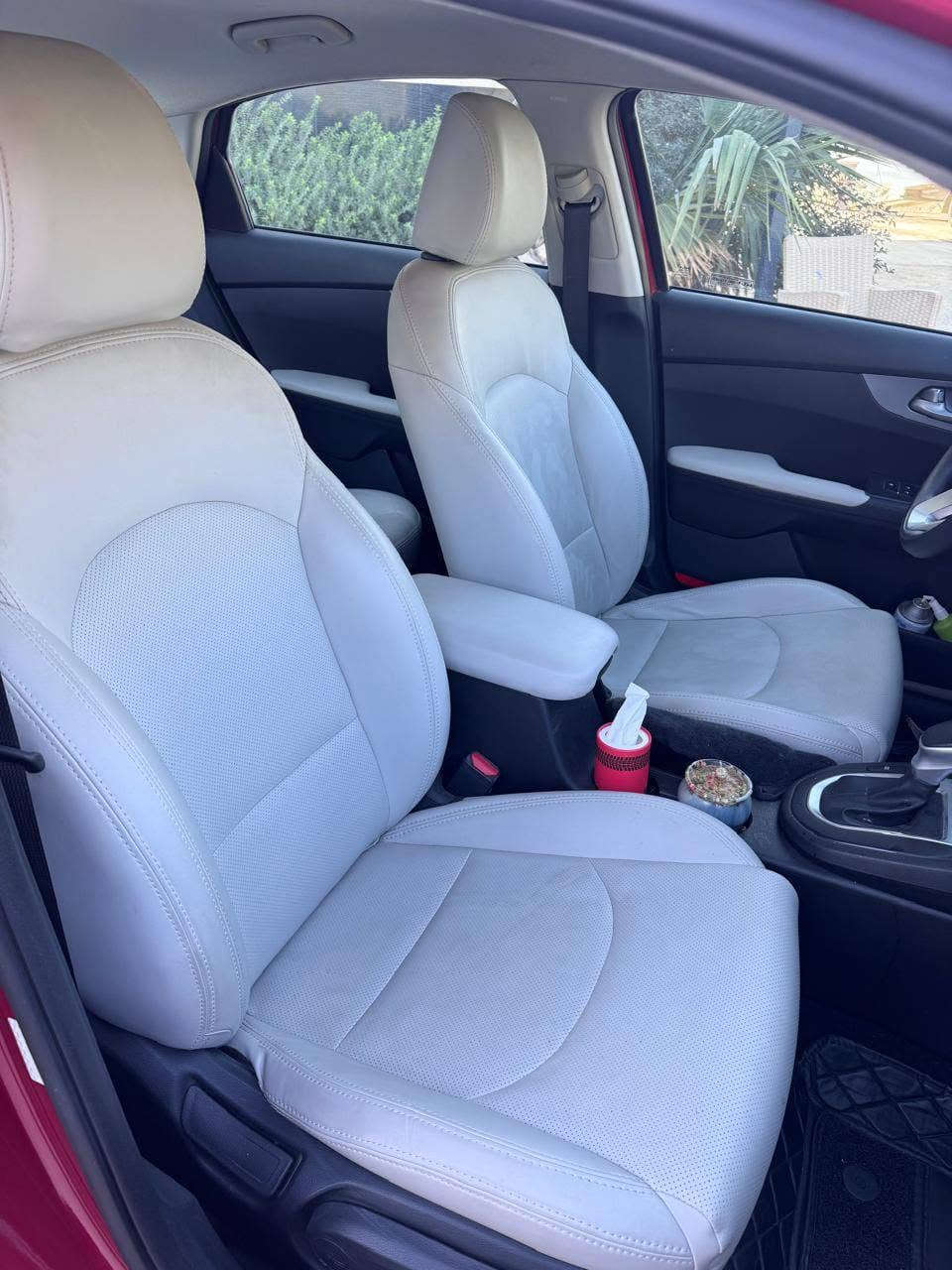 السلام عليكم فورتي 2023 فول
 مواصفات واحد على واحد
بانسب الاسعار لحك 🤑 
ماشيه قليل 
السيارة اباسمي 
تحويل ثاني يوم 
اي استفسار اتصل على 
هذه الرقم ***********
