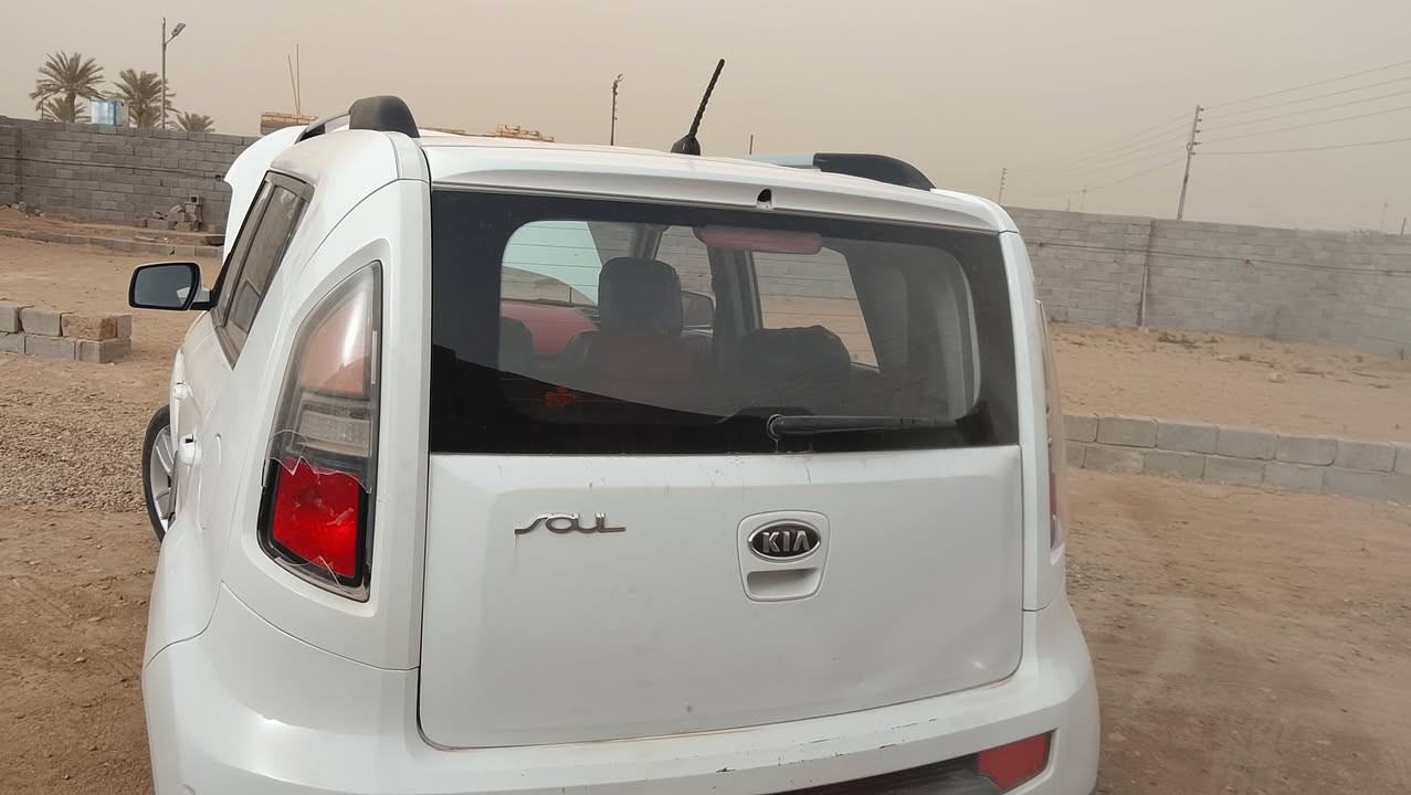 سلام عليكم يوجد سياره كيا صول موديل 2011 محرك 1600 رقم سليمانيه للبيع او مراوس العنوان الفلوجه  التواصل الرقم ***********
