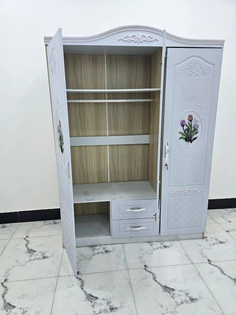 غراض بيت مستعمله بس نظيفه للبيع للاستفسار مراسلة الصفحه


**إذا كنت صاحب هذا الإعلان وتريد حذفه لأي سبب، رجاءا أرسل رسالة إلى الدعم الفني**