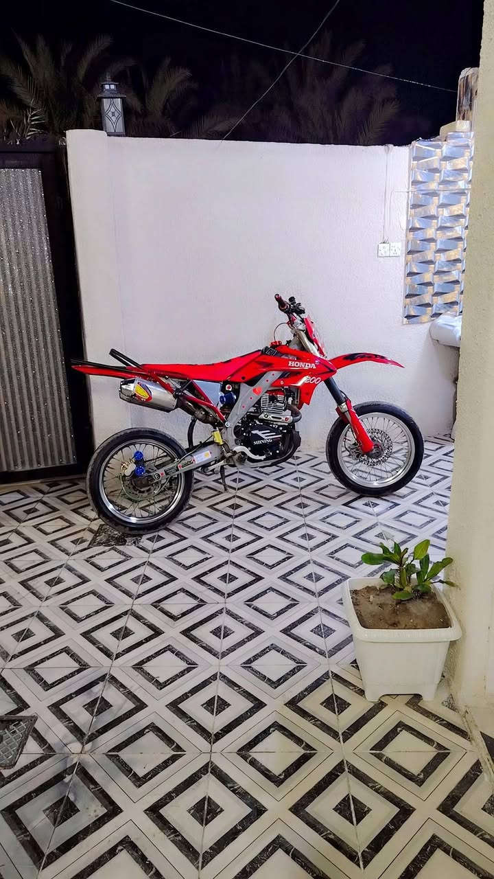 للبيع أوراق اصولي معدل فول
محرك جديد ٢٠٠ سيسي 
بيه برمجه وبيه عقل رياضي فصله وبيه طكه عنطريق الدكمه نار
مال ونسه
ياباني هوندا سعر ٢ مكاني سماوه شغل وطلع لمحافضتك بيه  وياه بكره وزنجيل وبكره اماميه رياضي  حتياط
الياخذه ماينخسر عليه ربع اي وقت شغل وطلع


**إذا كنت صاحب هذا الإعلان وتريد حذفه لأي سبب، رجاءا أرسل رسالة إلى الدعم الفني**