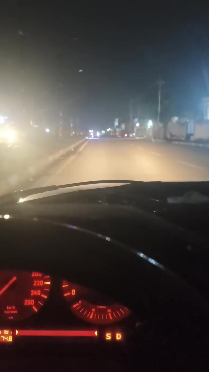 السلام عليكم لايتات للبيع
مال كوستر هنه والقواعد مال البيئم شادهن للي حاب يشد منهن بسعر مناسب اتصل ع هذا الرقم ***********
