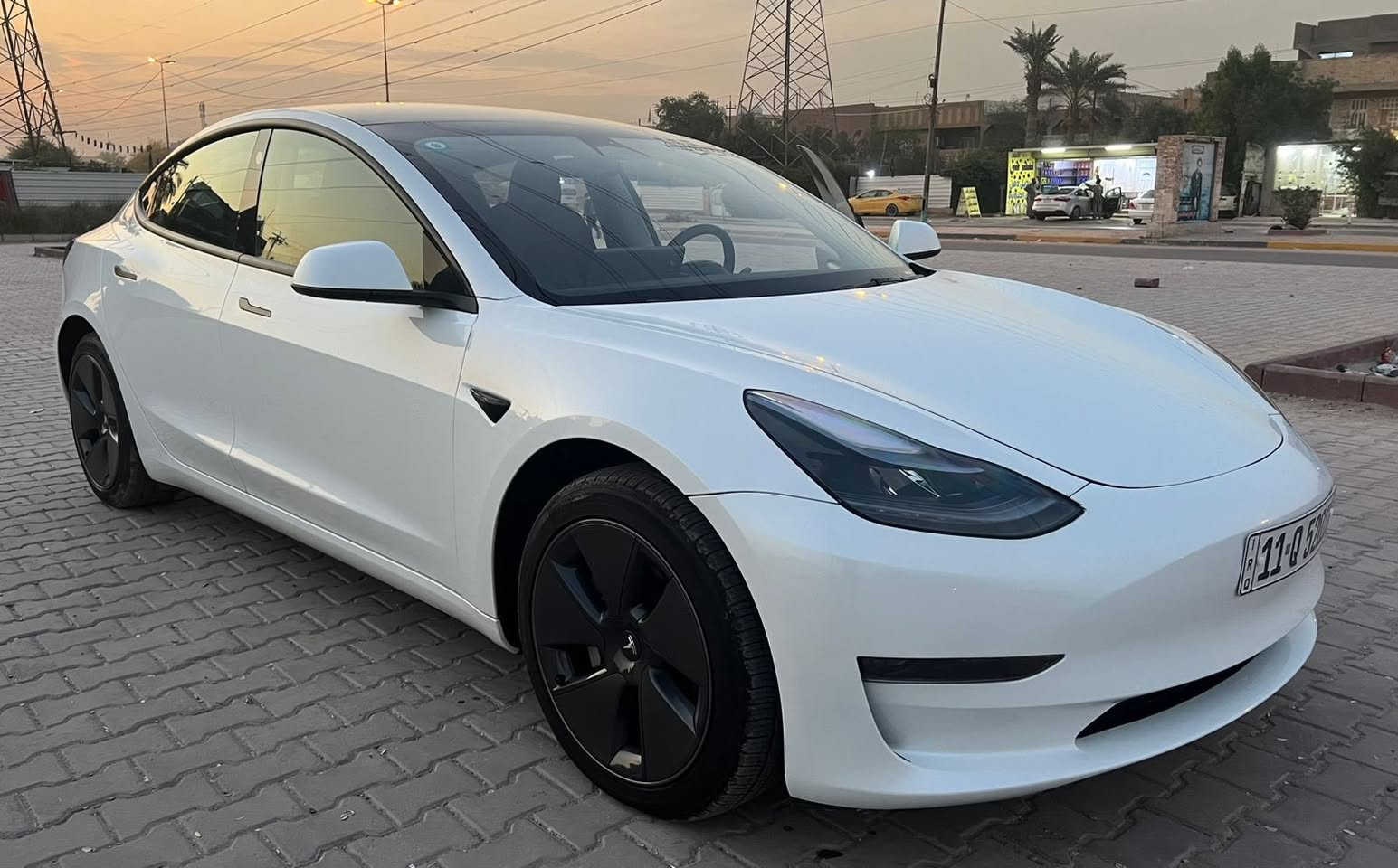 سلام عليكم
تيسلا 2023

صوره حادث موجود 

١٦٥$ 

***********
