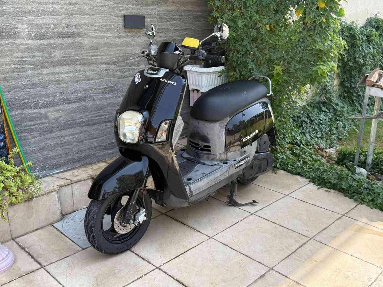 ماكس بوليس ياباني اصلي
مال رمبه  دراجه سرعه 120 مكينه  خير من الله شغاله نكره سلف بدون نقوصات السعر 650 الف وبيه مجال للشراي مكاني بغداد البياع ***********
