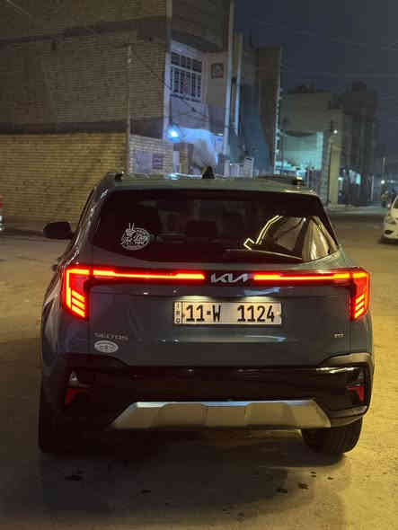 السلام عليكم ورحمه الله وبركاته 
كيا سيليتوس فول مواصفات اعلى فئة تيربو 1600
للبيع فقط 
وارد امريكي الحادث كما موضح في الصور
موديل {2024}
اللون المميز فيروزي 
رقم مميز 
مكان السيارة بغداد
البلديات حي التراث
للأستفسار اكثر التواصل على الرقم 
0771 236 7829
