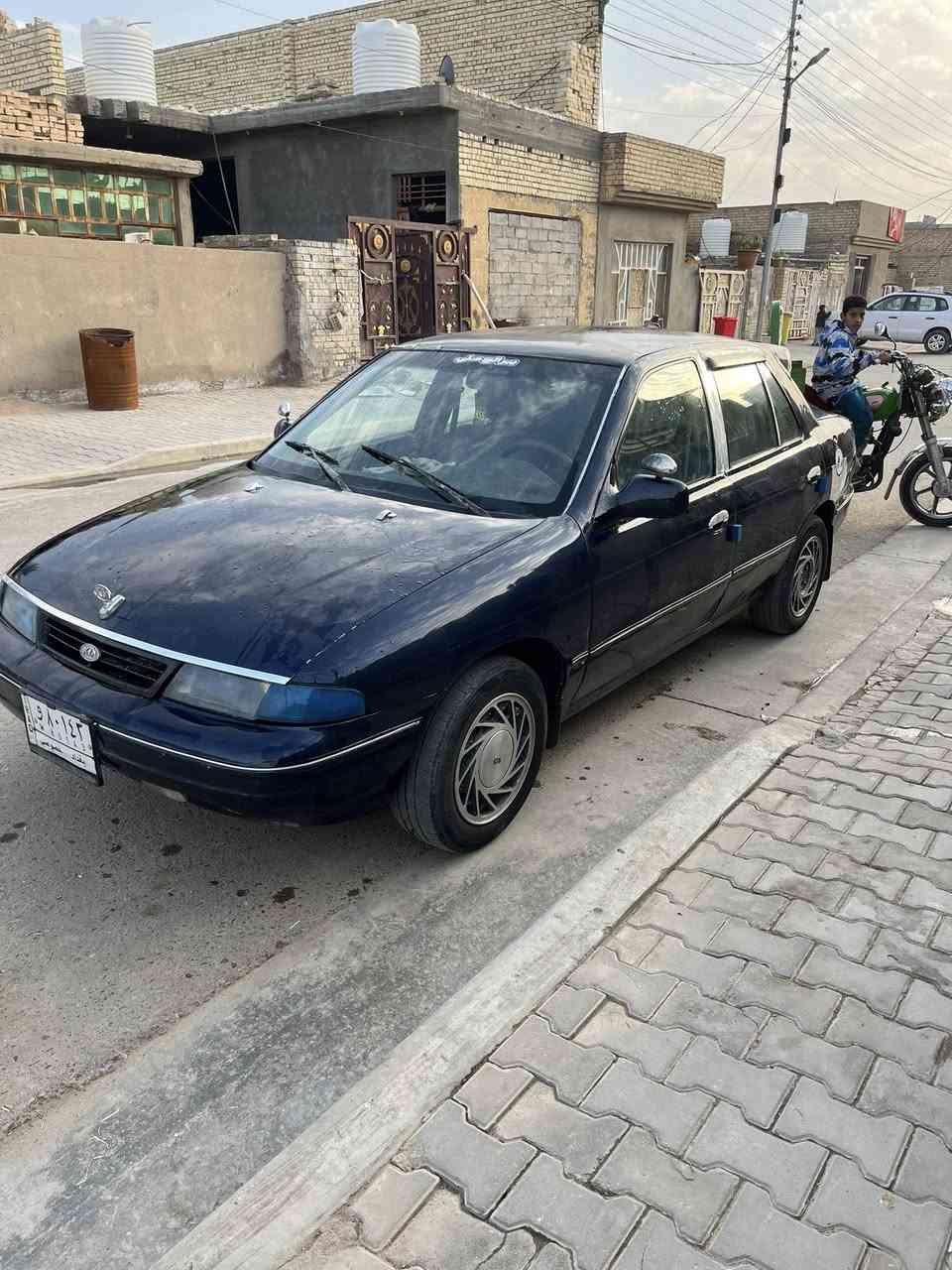 سلام عليكم كيا سيفيه لبيع موديل 93 مكينه وكير خير من الله تخم تاير رقم بغداد سياره مصبوغه حزام لجماليه ***********////***********
