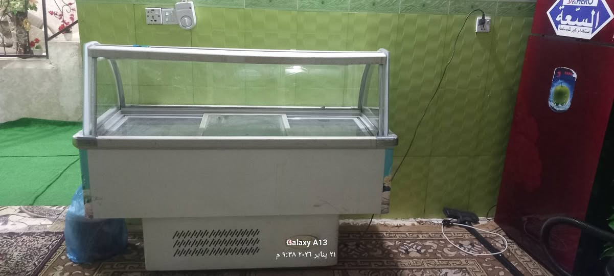 غراض للبيع حمات طعام جديده مامشتغله ميوزه 4جام ابو العشره عارضه طرحيه سعر جوه السوك اتصل ***********
