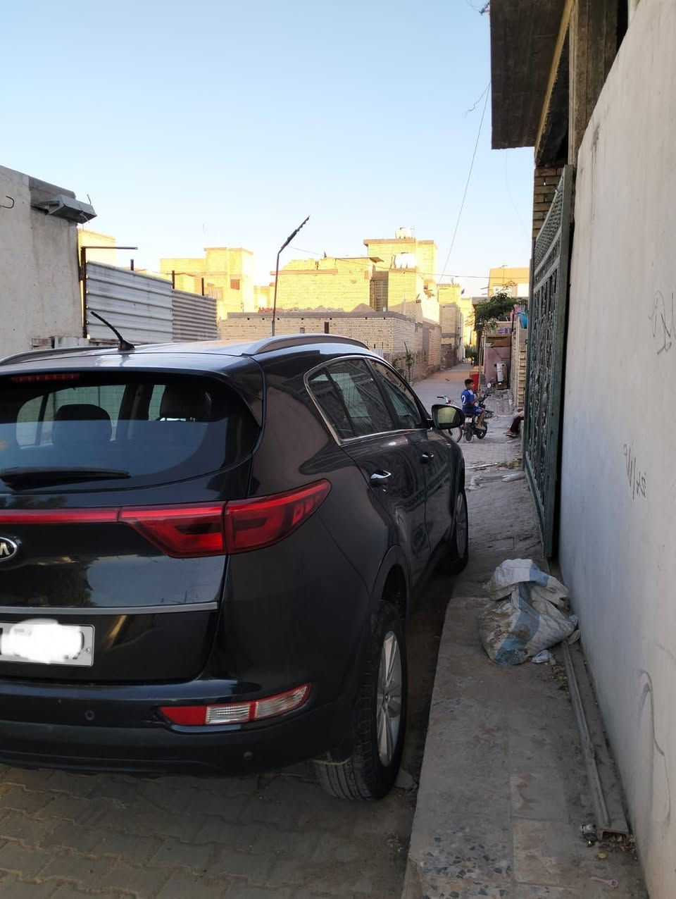 سبورتج 2017 خليجي
محرك 1600 gdi اقتصادي بصرف البانزين
لون اسود
تبريد قطعتين ثلج
مانع انزلاق
سبايد بلادي
تحكم ستيرن جهتين
رقم اربيل بأسمي تحويل ثاني يوم
كير محرك شواصي مكفولات
بدون ايرباك
السعر 140 ورقة  
***********
