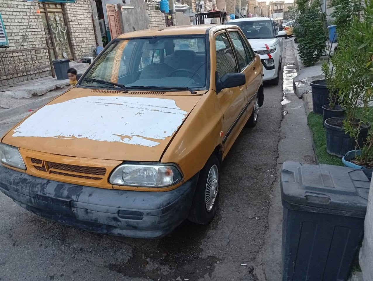 موديل 12رقم بغداد احمر سنويه عضم عاج ماندل راعيهة كهربائيات شغاله اكفلك قانون وعشائر رايدهة الكير الثاني يفلت وحداديه الاماميه 
سياره خير من الله رقم بغداد ومكاني بغداد 
يسفسار تصل ***********
