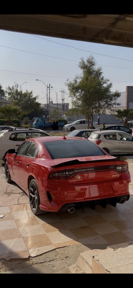 جارجر2023 احمرsxt
شاشه جبيره كشنات حاضنه جلد ابيض 
حساسات وره فول عدا الفتحه رقم اربيل 
بدون دواخل ولا شاصي حادثها بس بارد
محدث دعاميات وايد بدي بدون نفخه والبلادي موجود
للبيع ب 235$
***********
