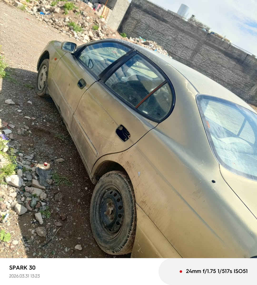 سيارة دايو لكنزا 2000  رقم كركوك الماني سنوية الي حد 2027  بطاقة بانزين  ،عنوان السيارة كركوك، 
سعر35$  وبيها مجال


**إذا كنت صاحب هذا الإعلان وتريد حذفه لأي سبب، رجاءا أرسل رسالة إلى الدعم الفني**