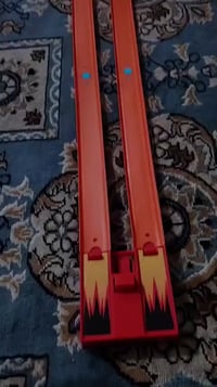 شلعة ألعاب • للبيع