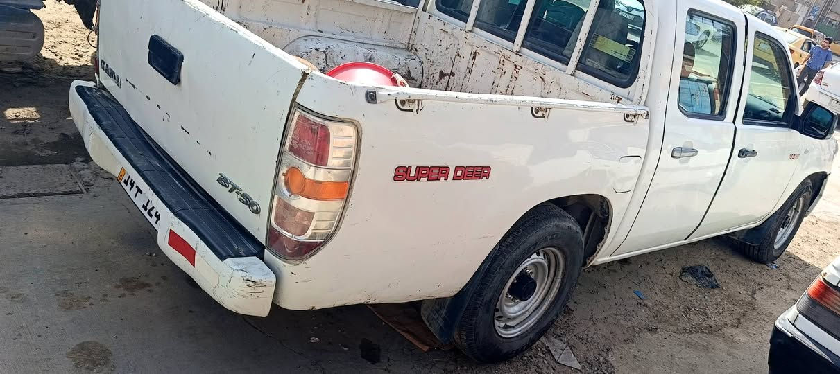 للبيع موديل 12رقم بصرة بسمي مكان بغداد سعر 70بيه مجال ***********
