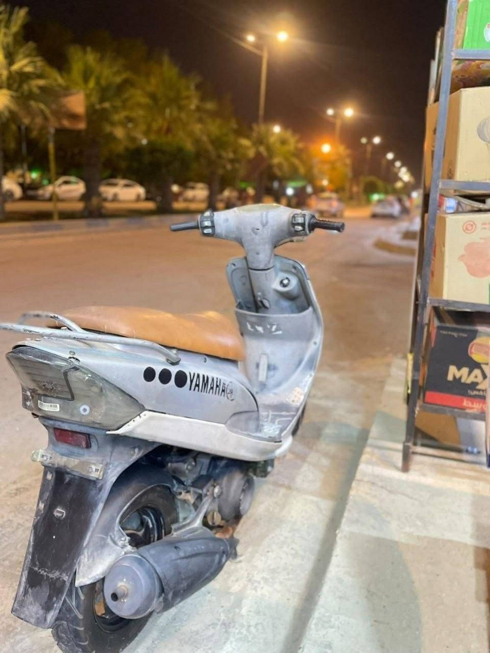 دراجه ماكس منغولي الدراجه نضيفه شوفت عينك كلشي شغال لايت واشاير الدراجه نقصه سالف بس الدراجه ناعمه بوشه49 مفتوحه مره واحده مختمه السعر 450وبيه مجال لشرايه المو شراي لايراسل 🚫🚫فقط بيع العنوان حله بسياحي بساده يم بانزين خانه


**إذا كنت صاحب هذا الإعلان وتريد حذفه لأي سبب، رجاءا أرسل رسالة إلى الدعم الفني**