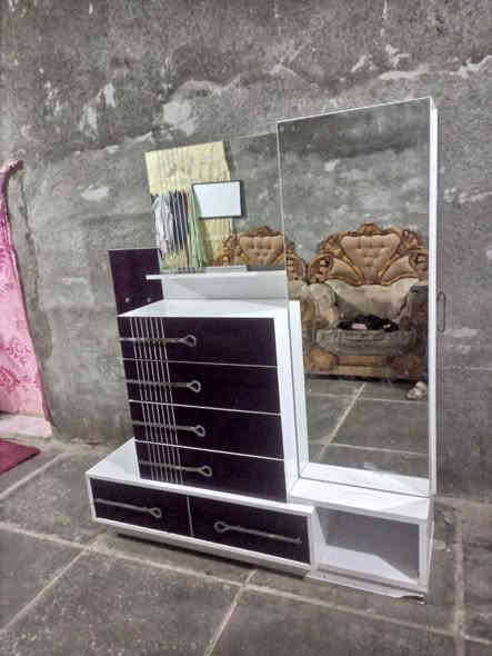 ميز امرايه نظيف كلش مابي اي ظرر السعر مناسب  ***********  واساب
