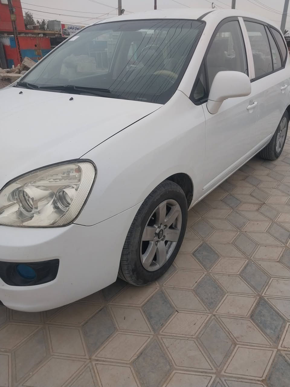 كيا كارنز 2009خليجي كير ومحرك وتبريد كفاله تخم تاير السعر 120 وبيه مجال *********** الاتصال أو مراسله واتساب  مكان ديالى بعقوبه بيع أو مراوس بكيا سبورتج أو توسان
