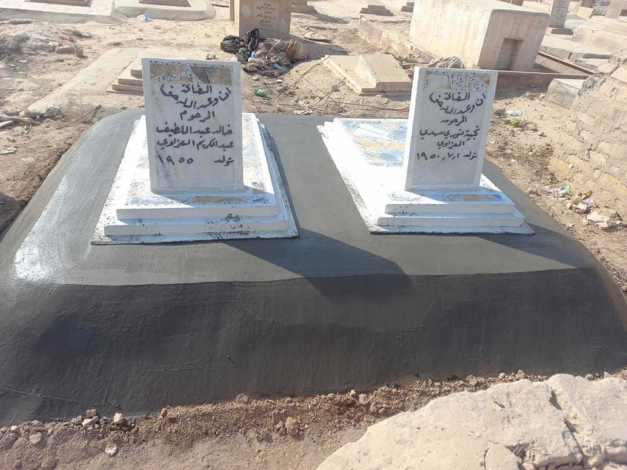 انه وعد الله حق مستعدون لبناء القبور وترميمها من مقبرت الشريف وباقي المقابر نعمل مكتب سيد طه الدفان الي حاب يرمم او يبني يرسلني وتساب للحجز *********** وتدللون علينه
