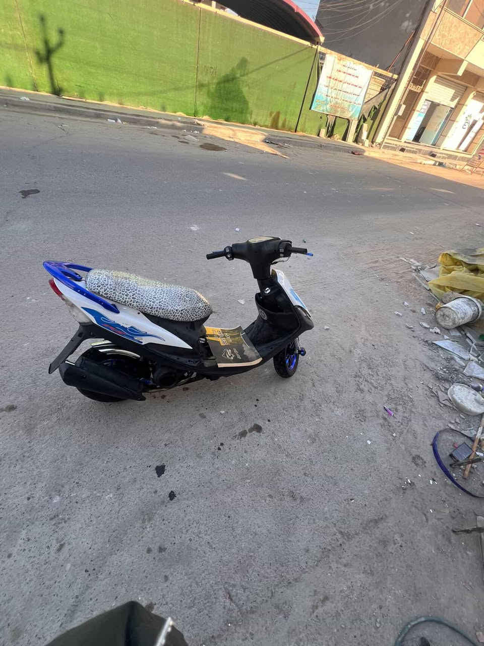 سلام عليكم دراجة ماكس عدلة للبيع دراجة نضيفة كلشي شغال
مكينة ٥٥ كلجات رياضي كلج أمامي رياضي اصلي كلج خلفي رياضي اصلي دراجة كهربائيات شغالة شلعة ومعدل دراجة شلعتهة تشك الكاع الدراجة فقط جبنة طاكة اما الدراجة كاملة من كلشي دراجة تاخذهة تبدل جبنة تشغل نكرة سلف شوكت متشغل نكرة سلف السعر ٤٠٠ وبيهة مجال


**إذا كنت صاحب هذا الإعلان وتريد حذفه لأي سبب، رجاءا أرسل رسالة إلى الدعم الفني**