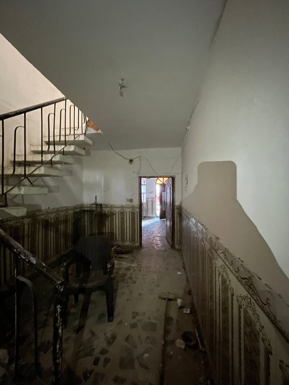 يالله🪬
مشتمل للايجار مساحه 65 

عنوان : بدايه الجزائر قرب حسينيه سيد حيدر 

يحتوي : استقبال ومطبخ وغرفه جوة وخدمات وغرفه فوك

ايجارة : ٣٥٠ وبي مجال 

للاستفسار 👇

*********** 

***********
