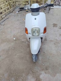 بوليسي 2009 اربع اشهر طالعه من المعرض كلها بلاد نقص كابريته فقط ما متو...