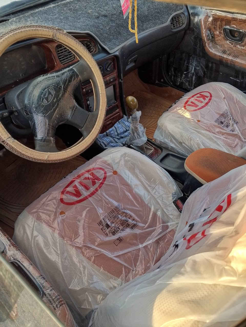 سلام عليكم سوناته تو موديل 94//رقم بغداد مشروع وطني تحويل مباشر محرك وكير وصدر شرط الفحص مصبوغه عام جماليه شرط بدون طخه شرط الفحص السعر 40وبيها مجال مكان السياره صلاح الدين الضلوعيه اتصال ع رقم ***********
