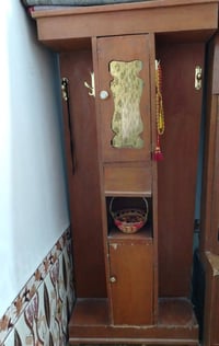 للبيع • السعر خاص • خزائن