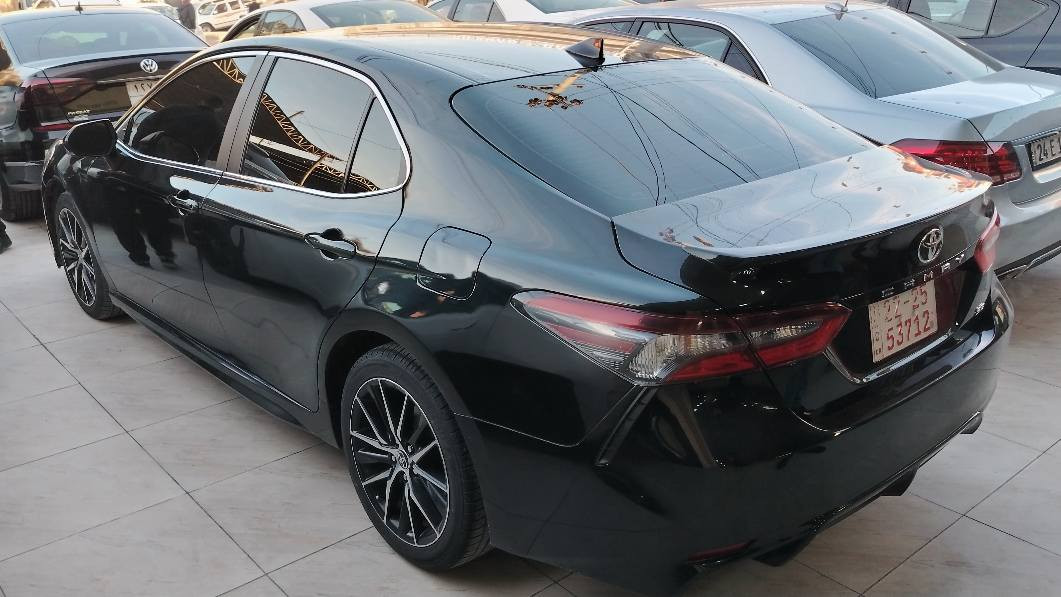 سلام عليكم
 ( بيع فقط )
كامري امريكي
SE
 موديل 2023
 ماشي 32 مايل
 بدون رقم تترقم شمال سياره بيها ثلث قطع و حافت البونيد صبغ بدون دواخل بجم خلف كبس اربك تكمه طاك رقم الشاصي موجود  كير محرك شرط مامفتوح السعر 185 بي مجال قليل مكان السياره دهوك رقم موبايل *********** وتساب دهوك, العراق
