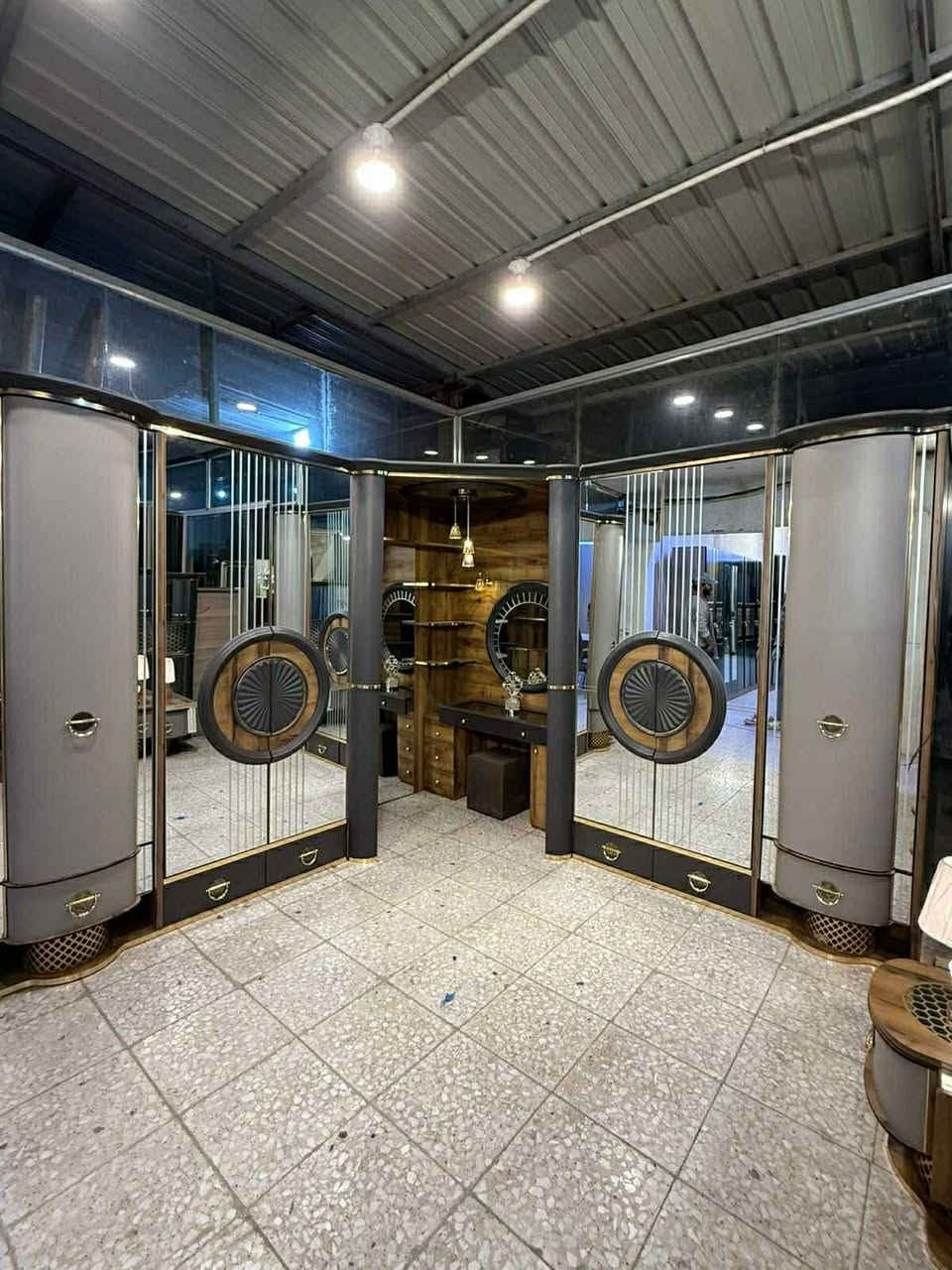 للبيع


**إذا كنت صاحب هذا الإعلان وتريد حذفه لأي سبب، رجاءا أرسل رسالة إلى الدعم الفني**