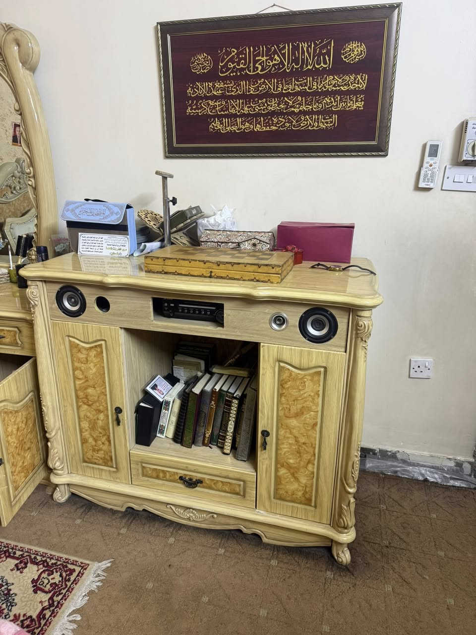 سلام عليكم
غرفة نوم مستخدمة للبيع 
سبع قطع 
ضرر بسيط فقط في مجرات الكنتور وتتصلح
السعر400الف وبي مجال


**إذا كنت صاحب هذا الإعلان وتريد حذفه لأي سبب، رجاءا أرسل رسالة إلى الدعم الفني**