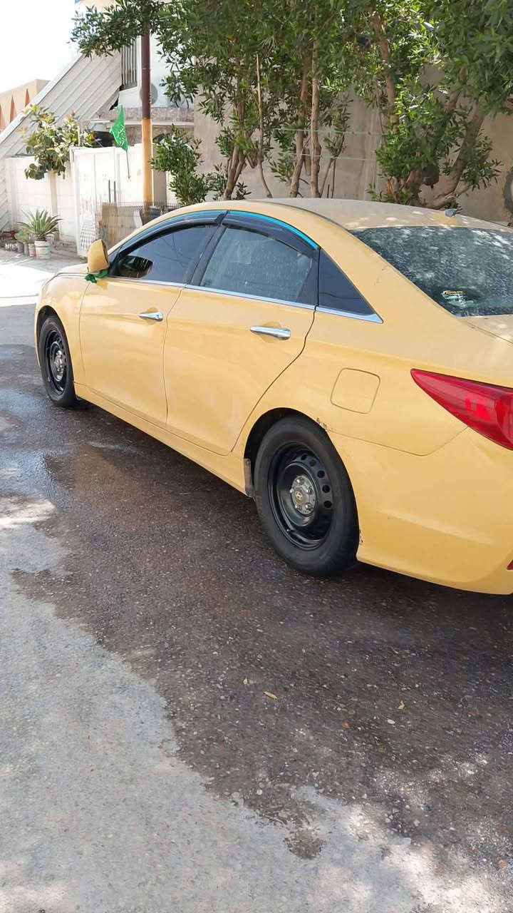 السلام عليكم سوناته موديل 12 مصفره هئيه وغرامه بسمي بيه ضربه الجاملغ وباب ولباقي ليبل واحد تبريد شغال حداديه خير من الله
مكاني بابل ***********
