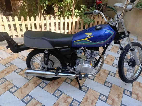 سلام وعليكم دراجه نامه سيجي تعمير كله 25 شاصي 25 مكفوله الدراجه كلك كلك ما مفتوحه برقي سعر 600 وبيه مجال قليل🤏 رقمي *********** مكان ناصريه قضاء الصلاح
