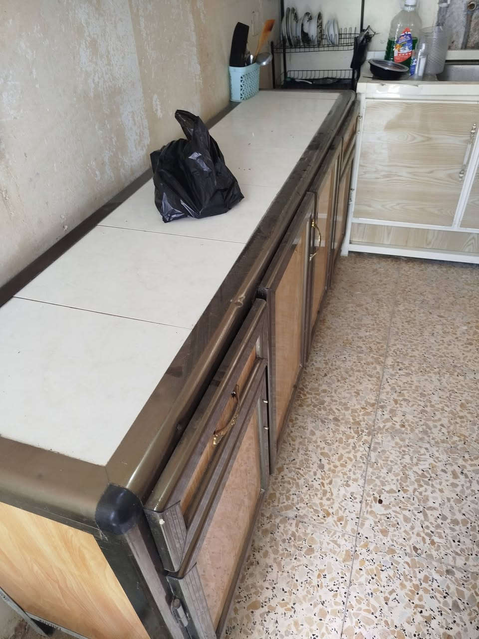 سلام عليكم كونترت ثنين لبيع سعر منسب مكاني بغداد التاجي سبع البور
